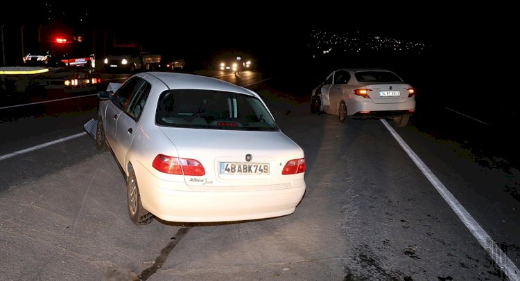 Muğla'da İki Otomobil Çarpıştı: 7 Yaralı!
