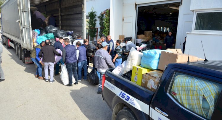 Toplanan Yardımlar Elazığ'a Gönderildi