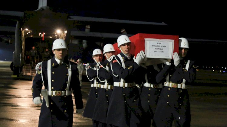 Şehit Cenazesi Askeri Törenle Karşılandı