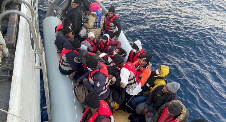 Göçmenleri Sahil Güvenlik Kurtardı