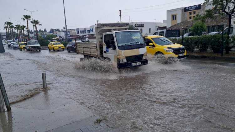 Bodrum’da Yağış ve Hortum